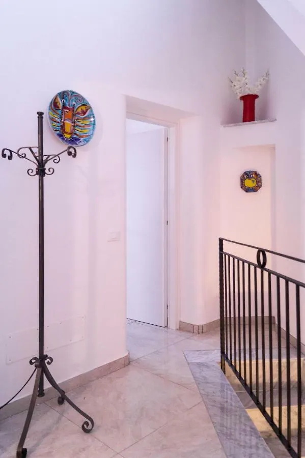 Le Casette Di Laura Palermo Ferienhaus
