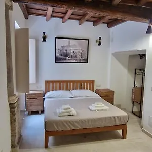 Casina Giubbonari Roma